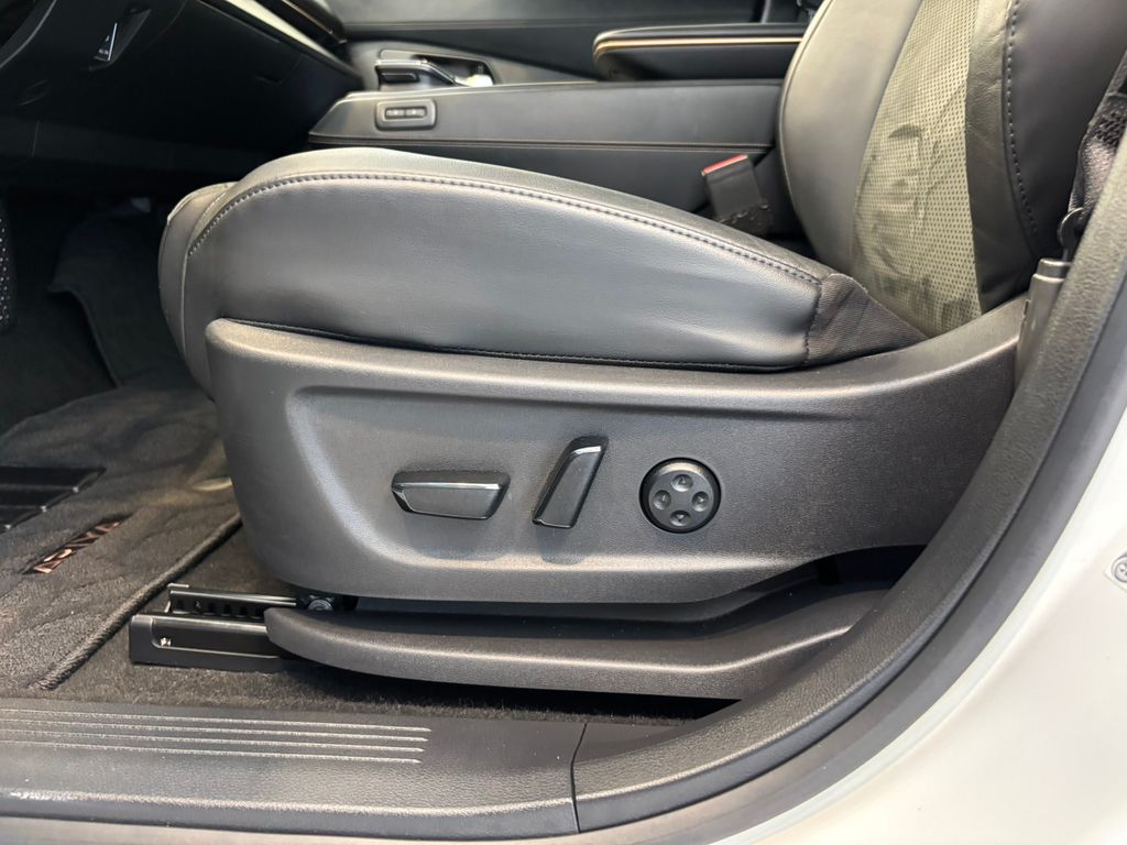 2024 Nissan Ariya ENGAGE