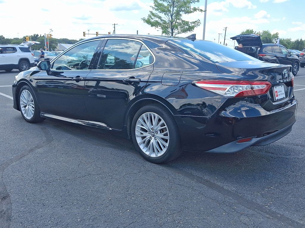Thumbnail: 2019 Toyota Camry - 6