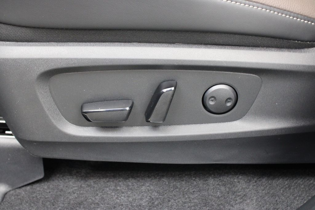 new 2026 Nissan Pathfinder car, priced at $49,890