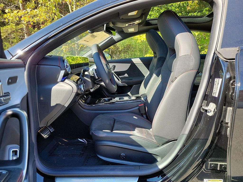 Thumbnail: 2025 Mercedes-Benz CLA - 9