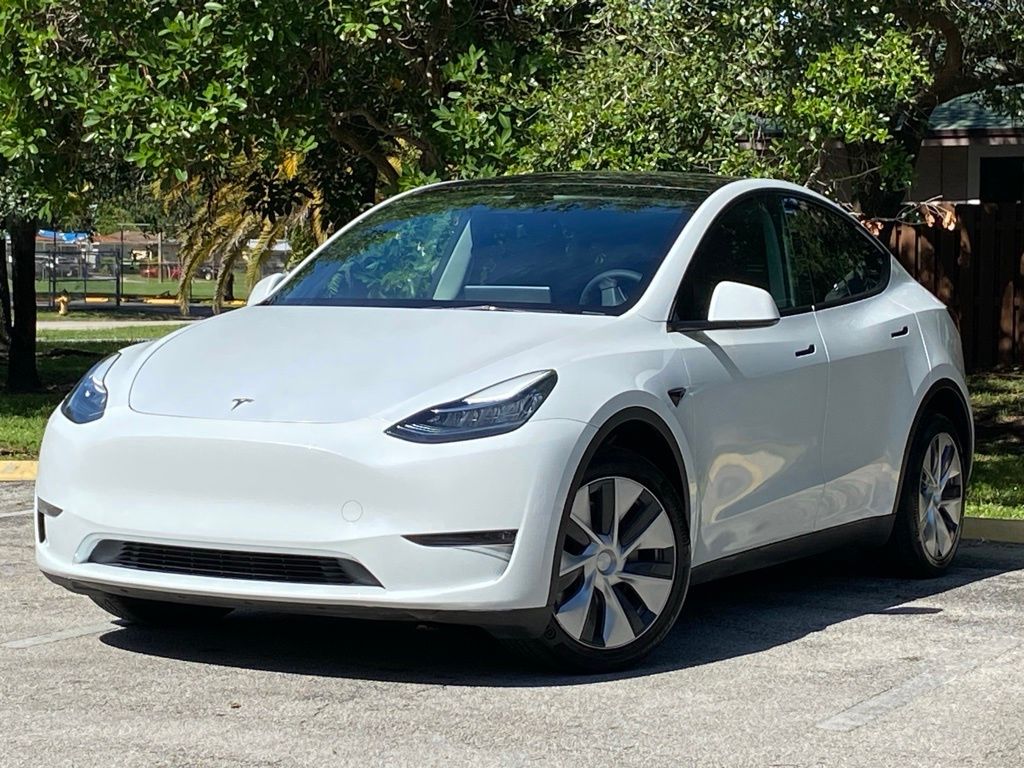 2023 Tesla Model Y Blanco (Pearl White Multi-Coat) SUV/Crossover Tracción en las cuatro ruedas 1 velocidad Automática