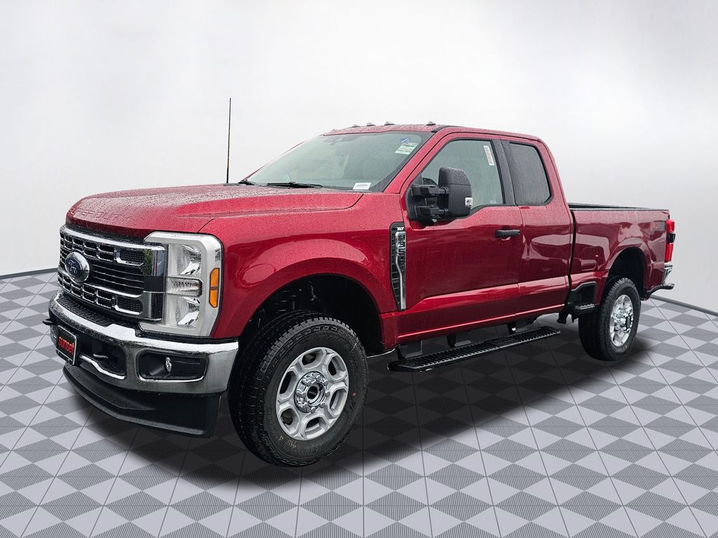 New 2026 Red Ford XLT image 3