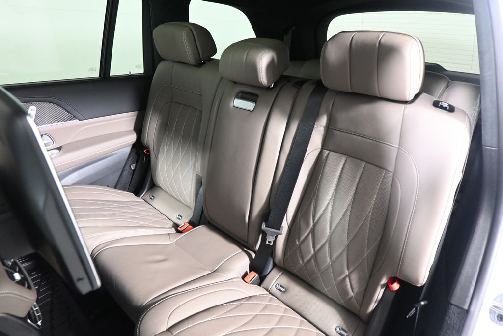 Thumbnail: 2026 Mercedes-Benz GLS - 4