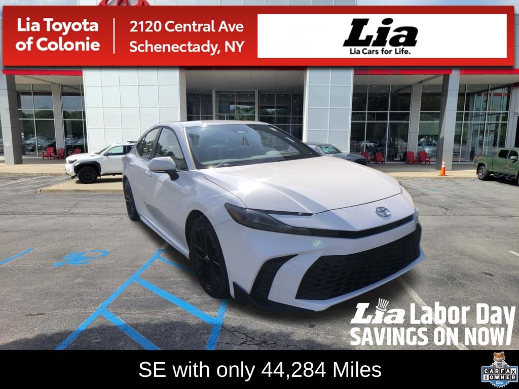 Ice Cap 2025 Toyota Camry Sedan Front-Wheel Drive Continuously Variable Transmission