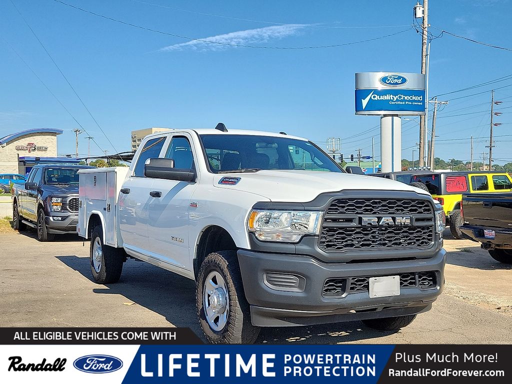 2022 RAM 2500 Tradesman Crew Cab 4WD