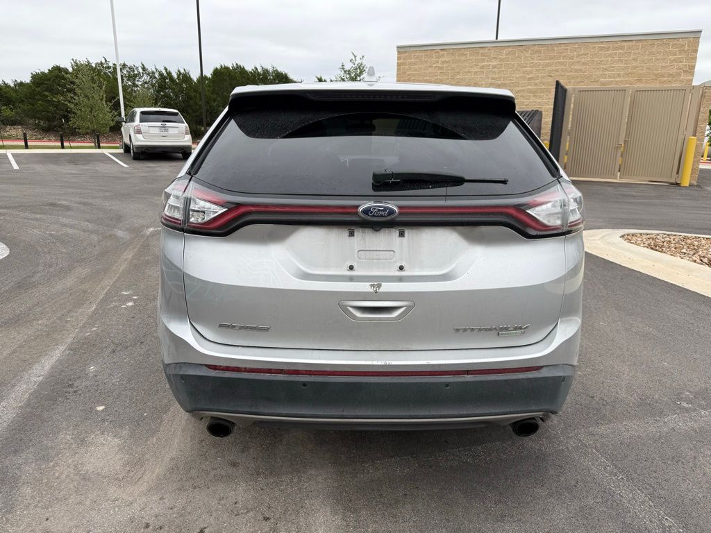 Thumbnail: 2017 Ford Edge - 5