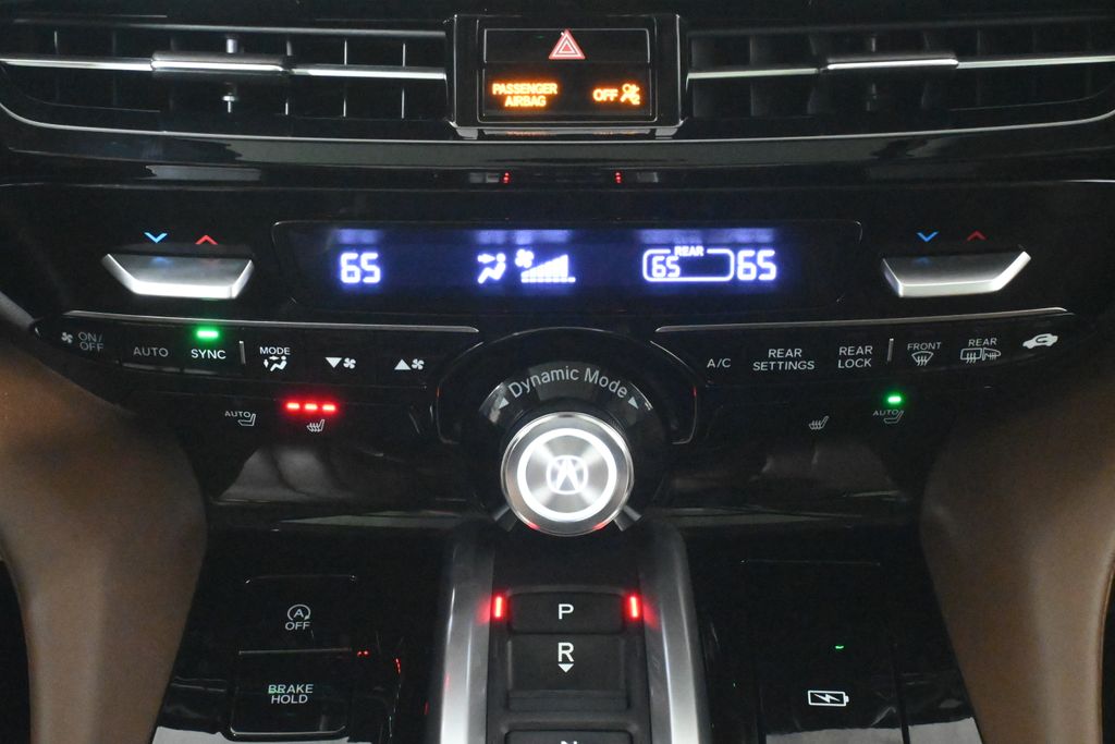 Thumbnail: 2023 Acura MDX - 21