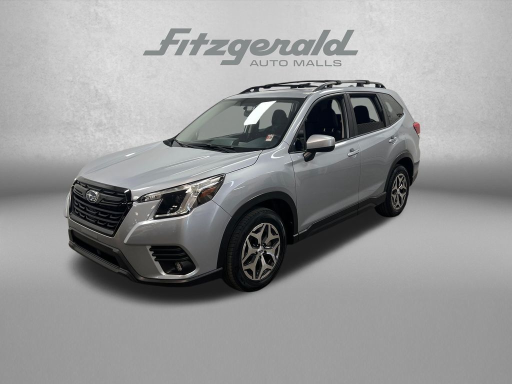 Ice Silver Metallic 2024 Subaru Forester SUV / Crossover All-Wheel Drive Continuously Variable Transmission