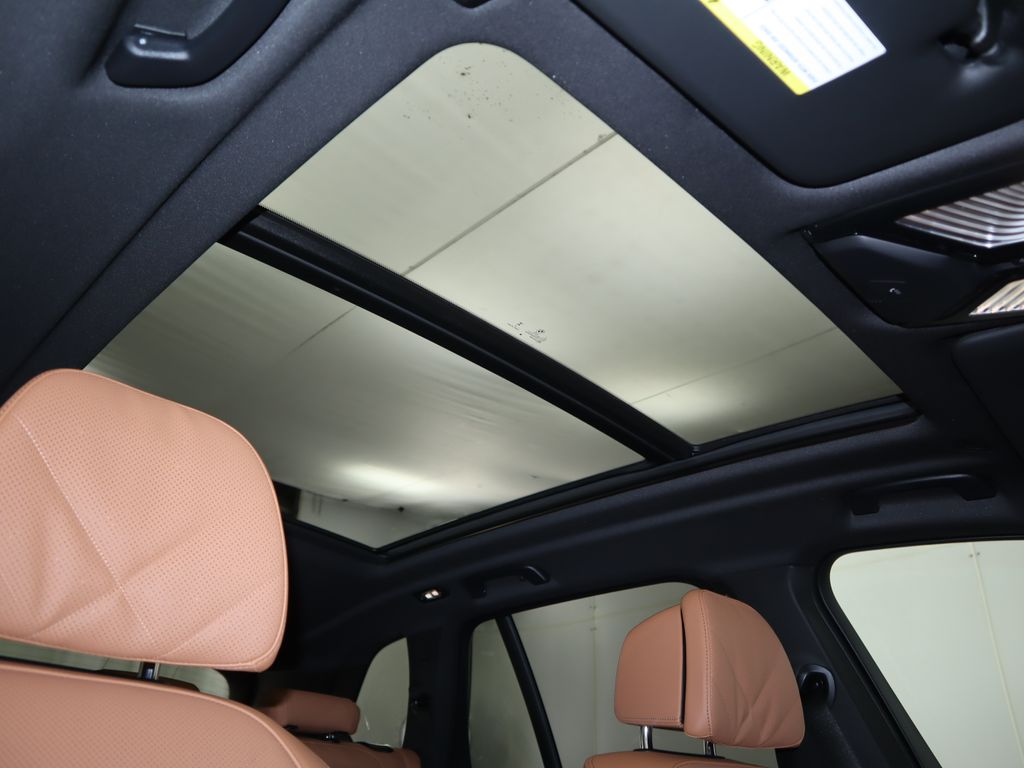 Thumbnail: 2026 BMW X5 - 20