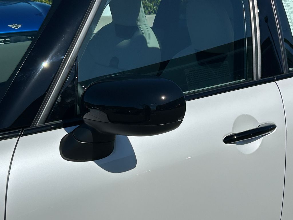 Thumbnail: 2026 MINI Cooper - 10