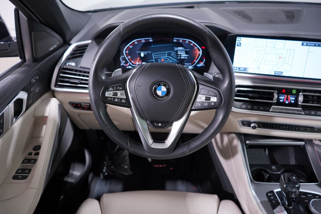 Thumbnail: 2021 BMW X6 - 10