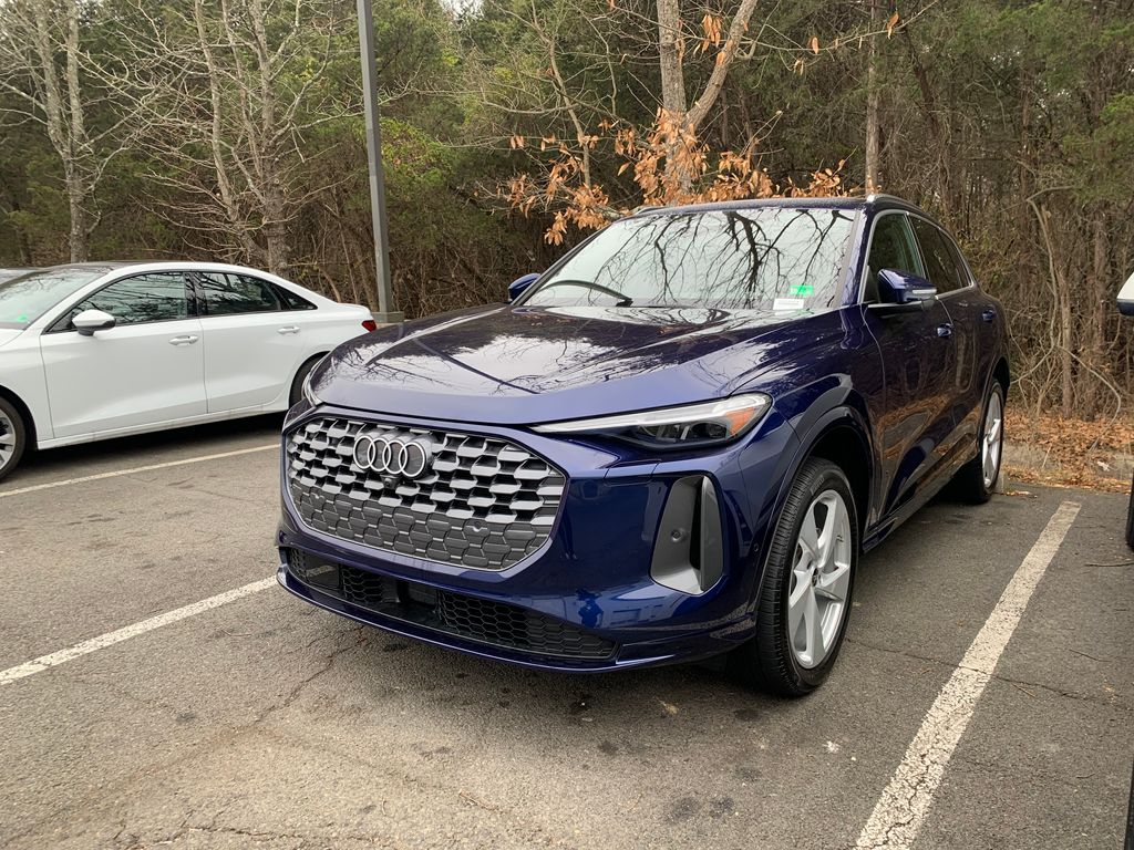 Thumbnail: 2025 Audi Q5 - 3