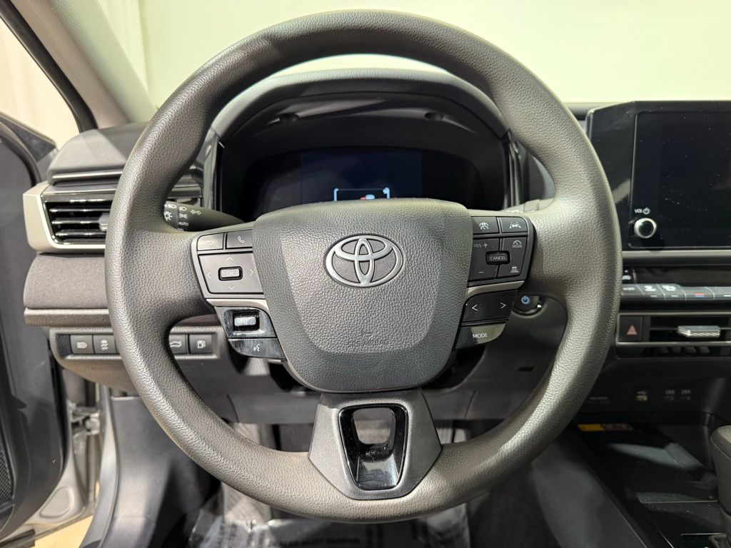 Thumbnail: 2025 Toyota Camry - 23