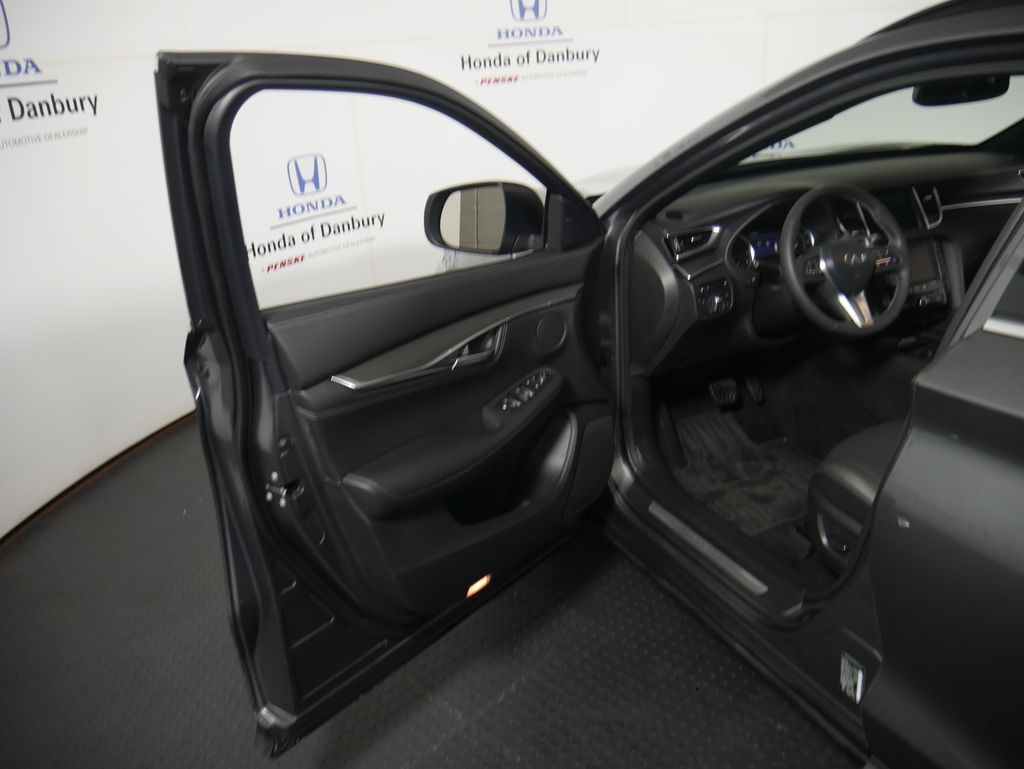 2023 INFINITI QX55 Luxe 10