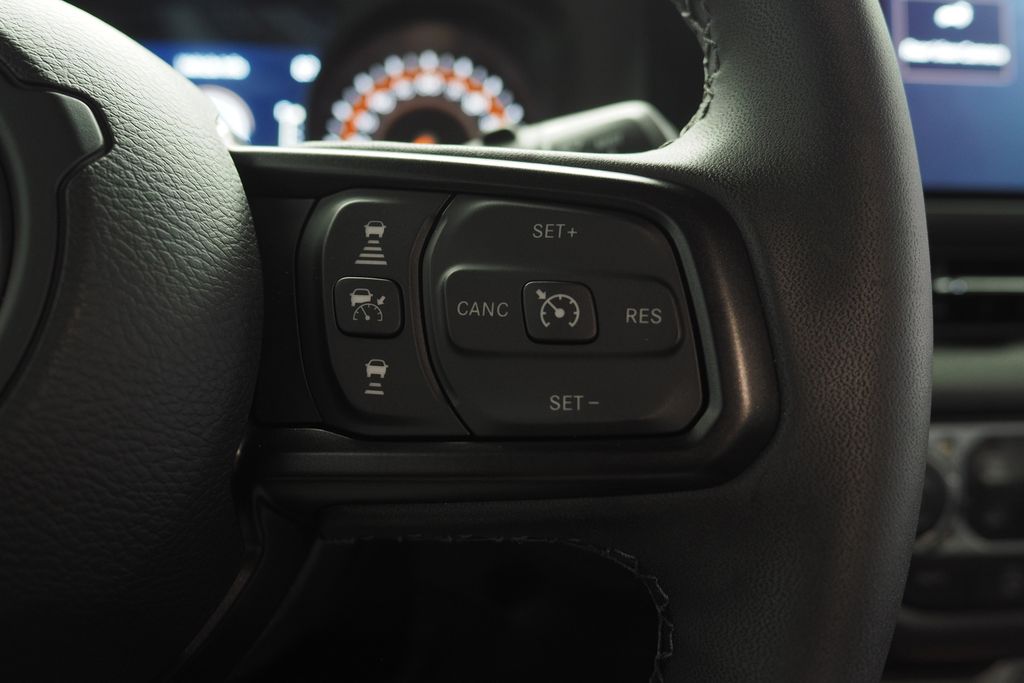 Thumbnail: 2026 Jeep Wrangler - 13
