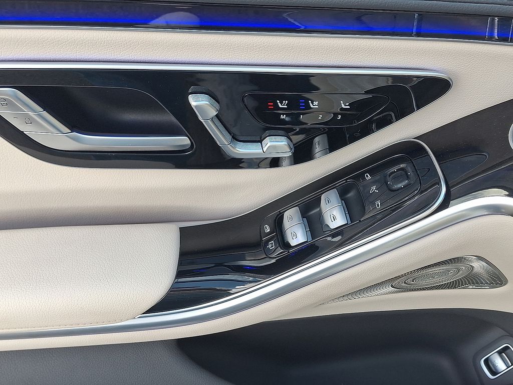 Thumbnail: 2022 Mercedes-Benz S-Class - 12