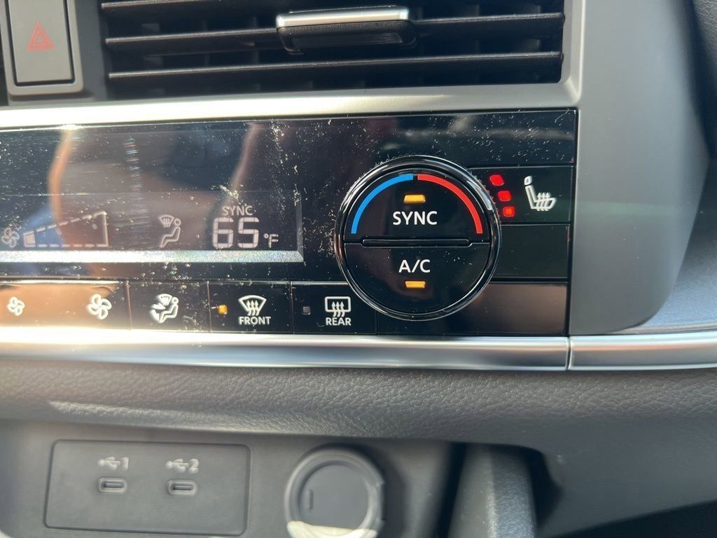2025 Everest White Pearl Nissan Rogue SV FWD SUV