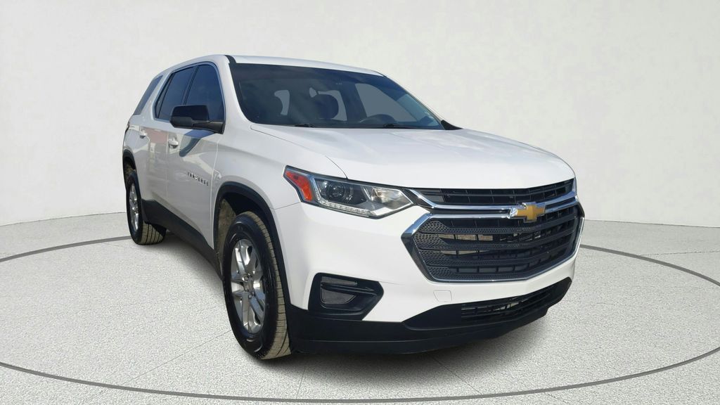 2021 Chevrolet Traverse LS FWD