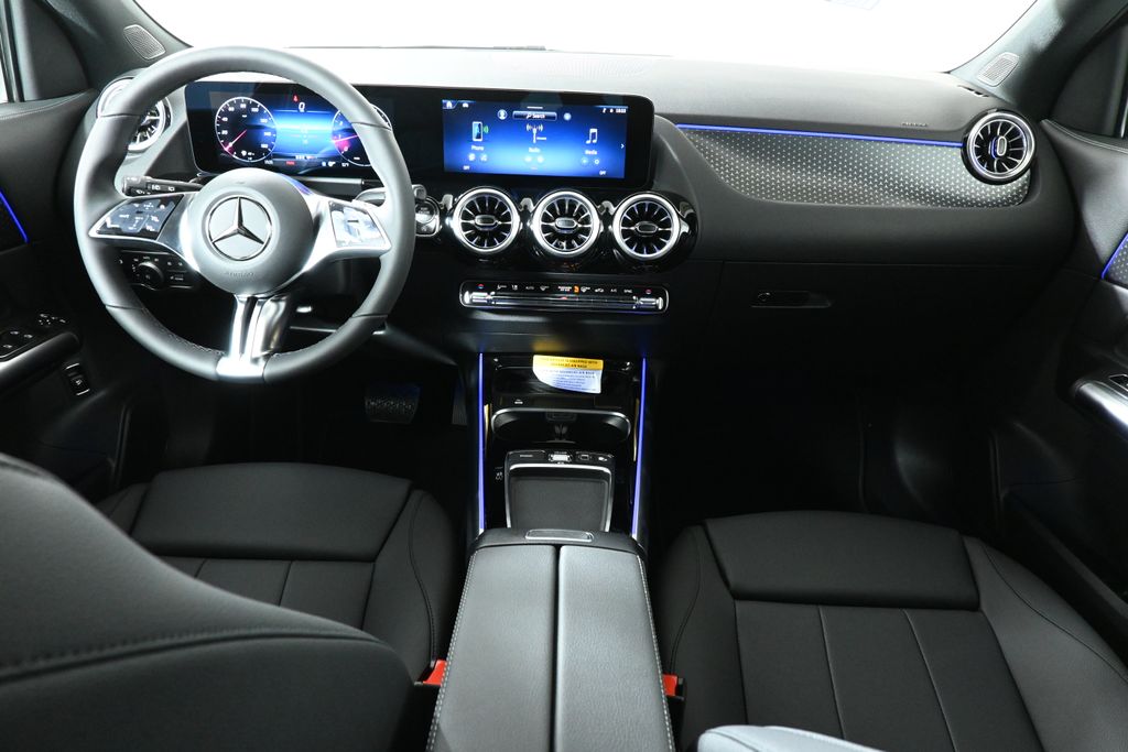 2025 Mercedes-Benz GLA 250 4MATIC 4