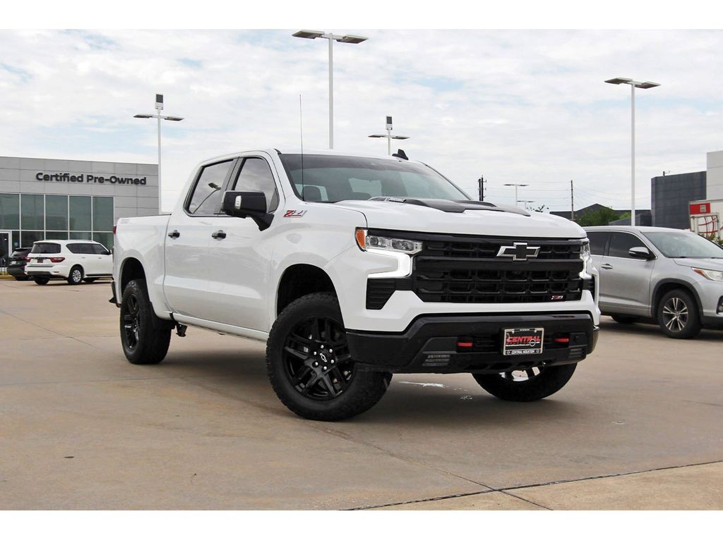 2025 Chevrolet Silverado 1500 LT Trail Boss - 0
