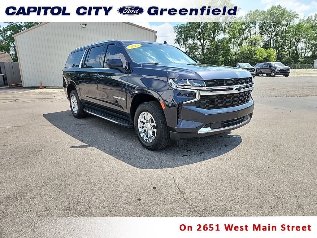  2023 Chevrolet Suburban LS 4WD   