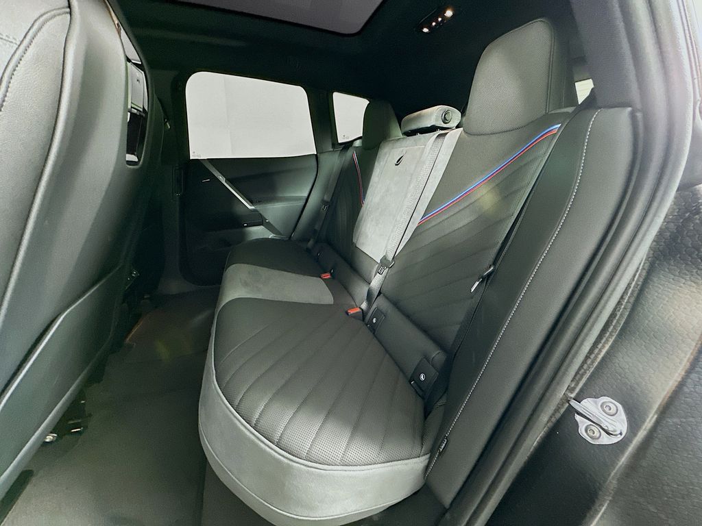 Thumbnail: 2026 BMW iX - 17