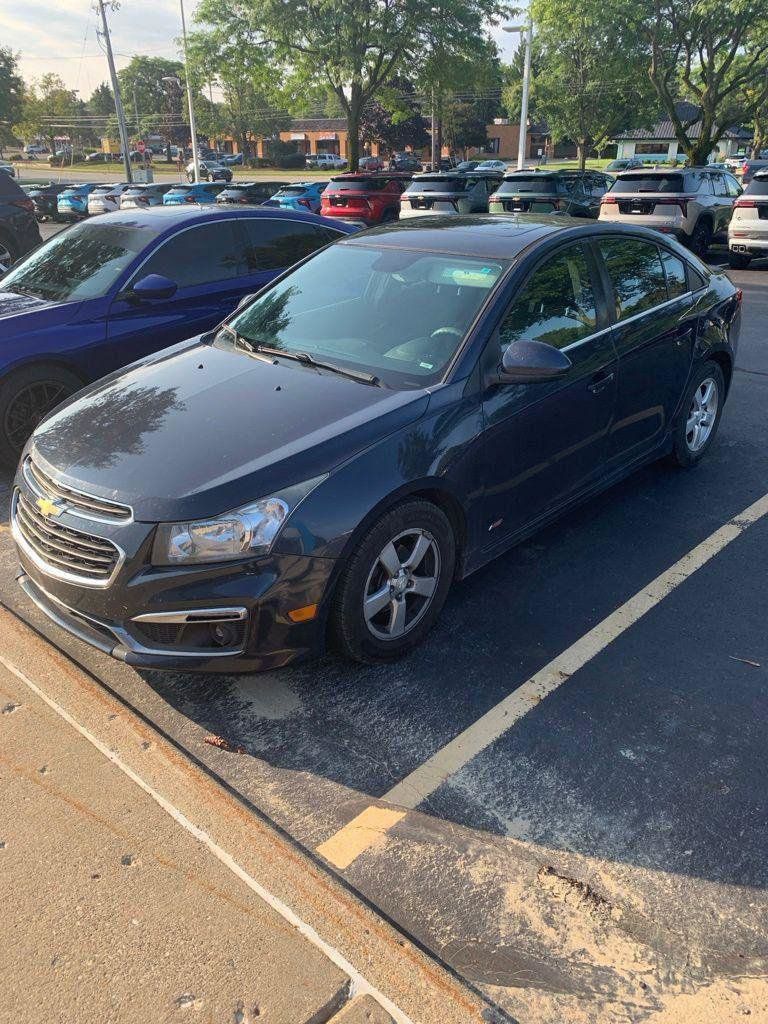 2015 Chevrolet Cruze 1LT Sedan FWD