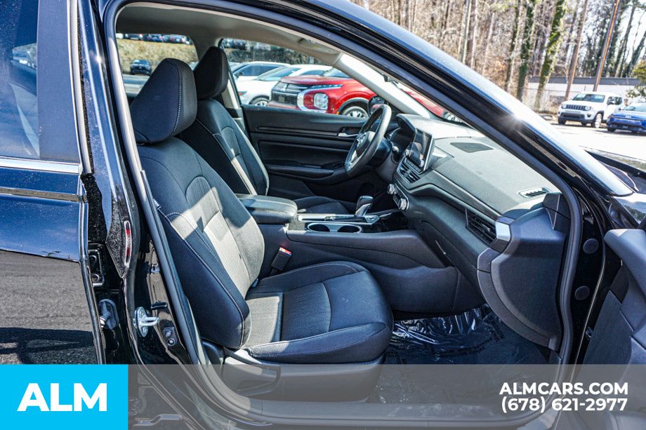 2024 Nissan Altima SV - Photo 23