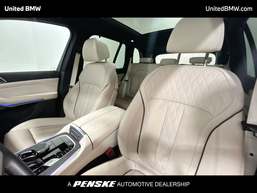 Thumbnail: 2023 BMW X5 - 13