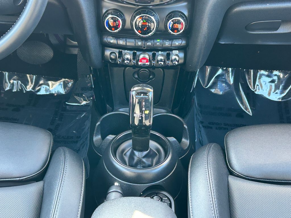 Thumbnail: 2023 MINI Cooper - 27