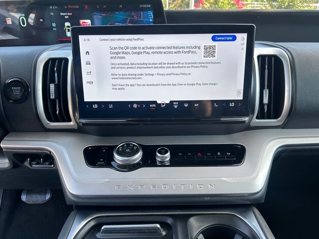 Used 2025 White Ford Active image 19