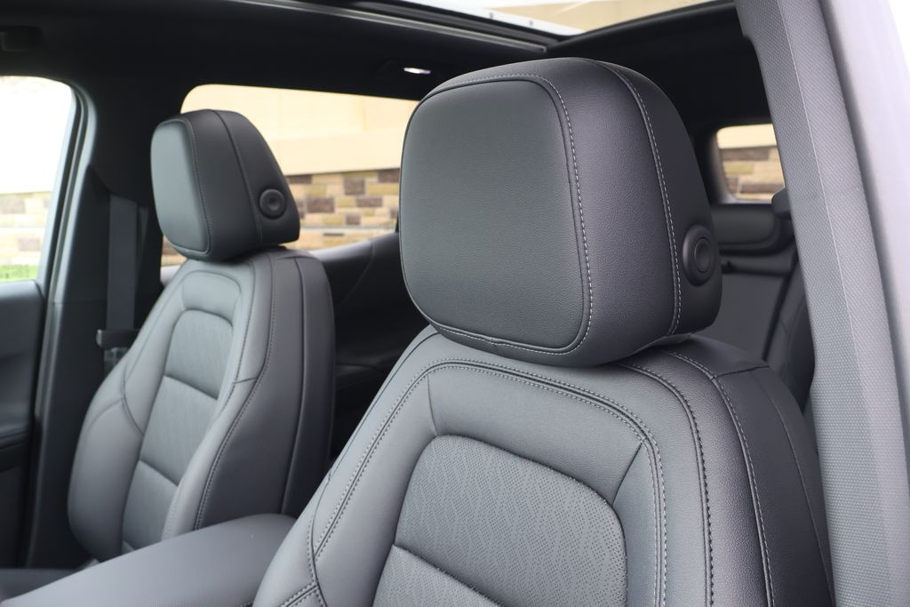 Thumbnail: 2026 Chevrolet Equinox - 15