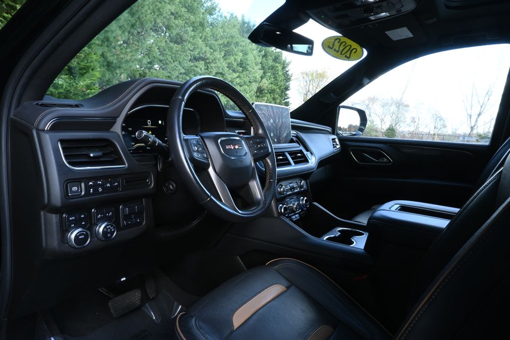 Thumbnail: 2022 GMC Yukon - 16