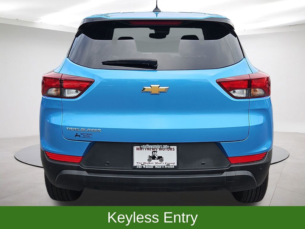 2025 Chevrolet TrailBlazer LS Blue at Bob Mills Chevrolet