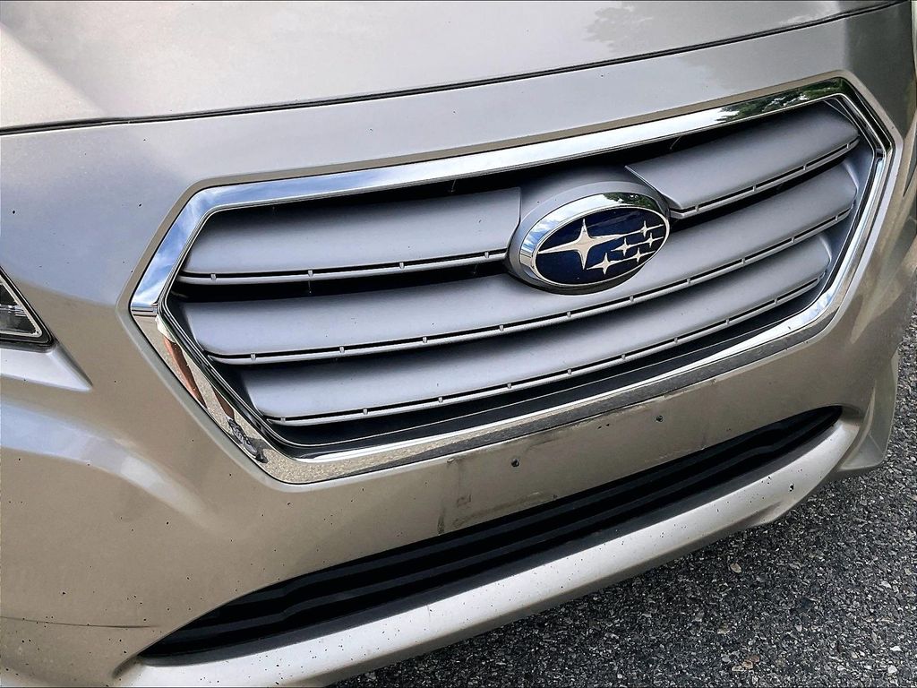 2016 Subaru Legacy — photo 21
