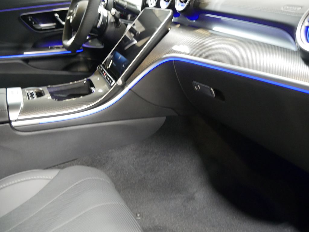 Thumbnail: 2026 Mercedes-Benz CLE - 20