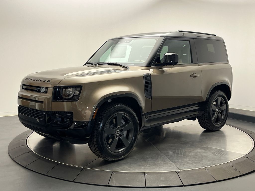 2025 Land Rover Defender 90 -
                  Darien, CT