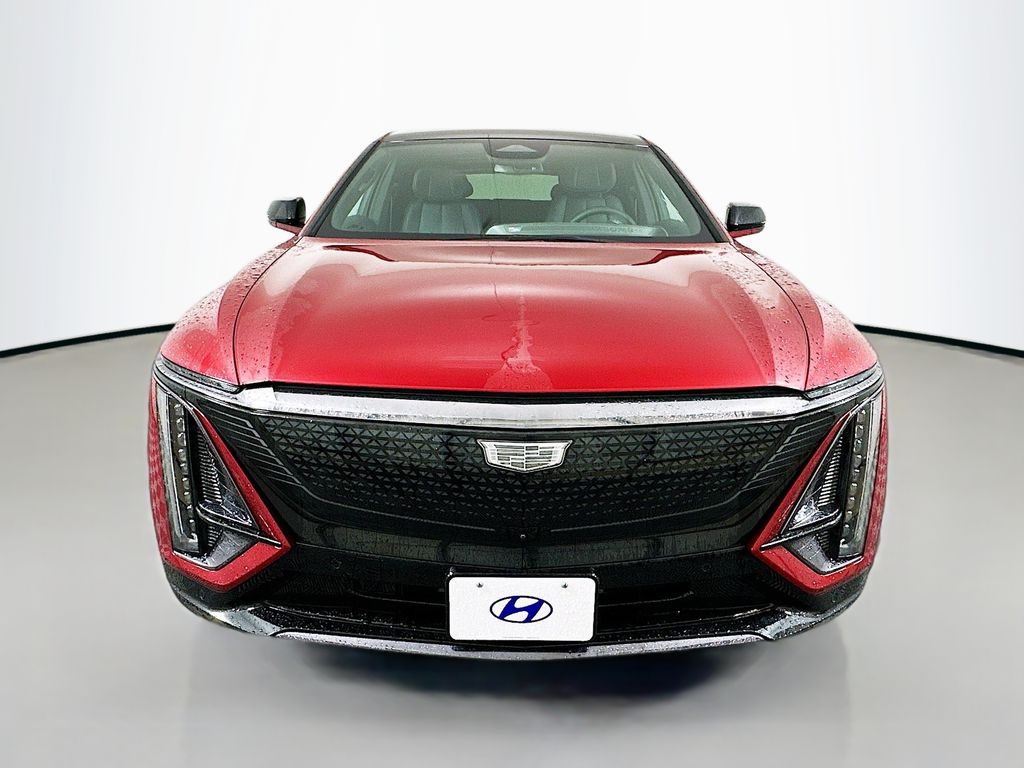Thumbnail: 2024 Cadillac Lyriq - 2
