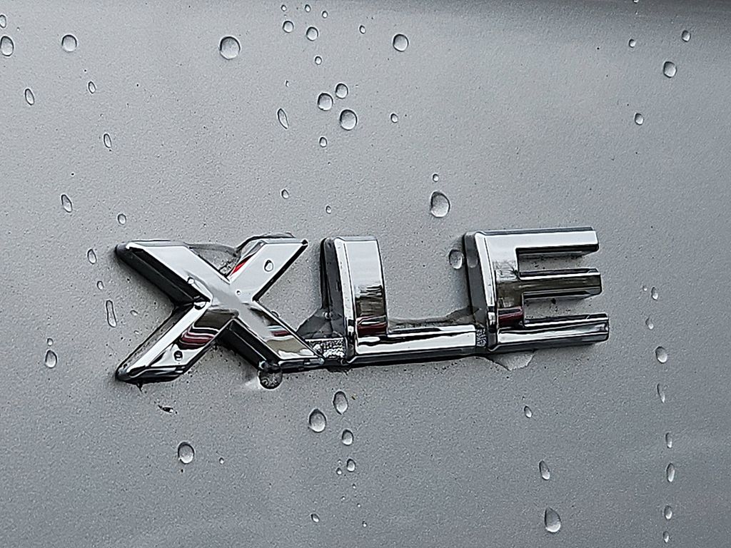 Thumbnail: 2021 Toyota Prius Prime - 31