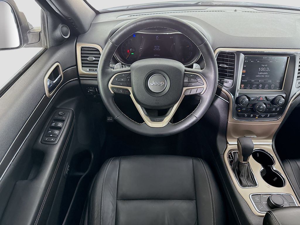 Thumbnail: 2016 Jeep Grand Cherokee - 10