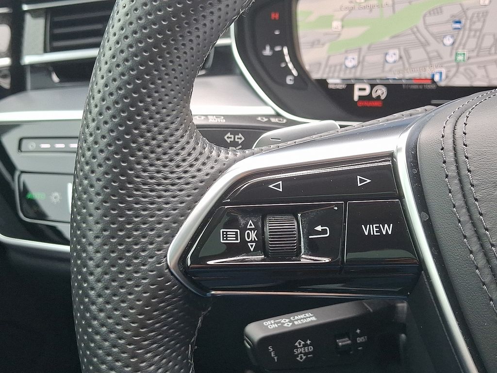 Thumbnail: 2022 Audi S8 - 22