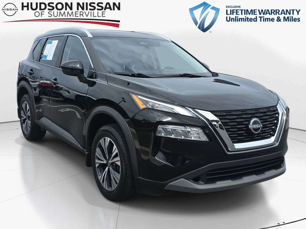 2022 Super Black Nissan Rogue SV SUV