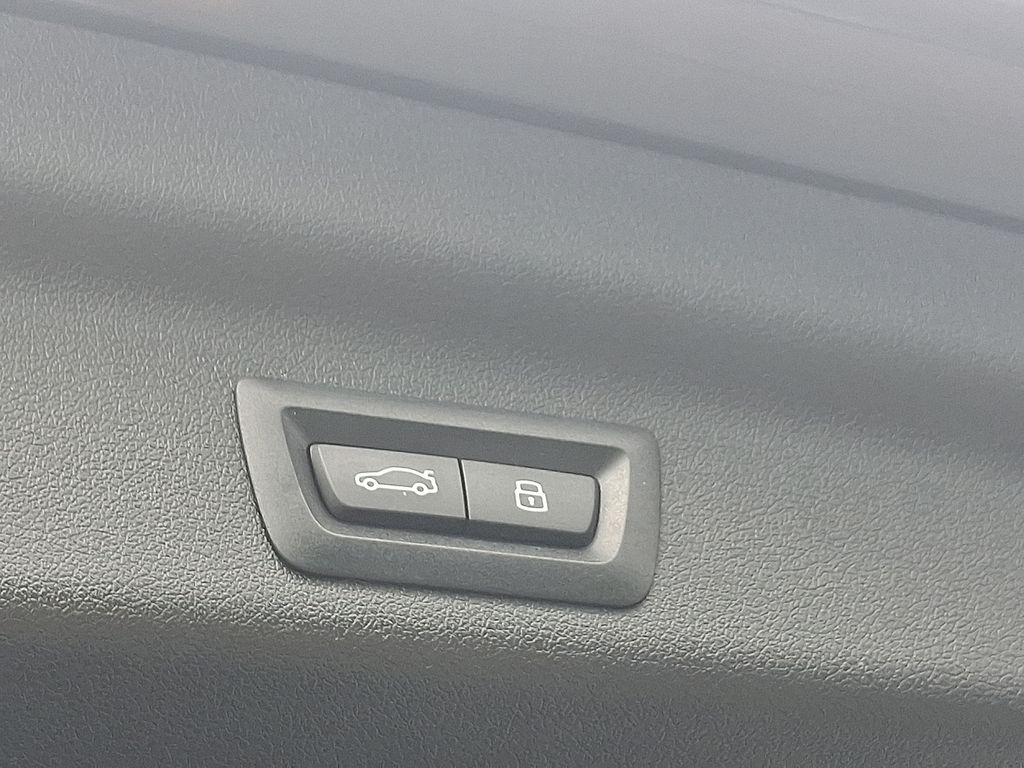 Thumbnail: 2024 BMW X1 - 30