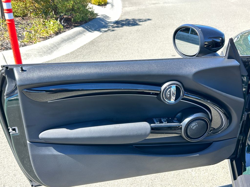 Thumbnail: 2024 MINI Cooper - 11