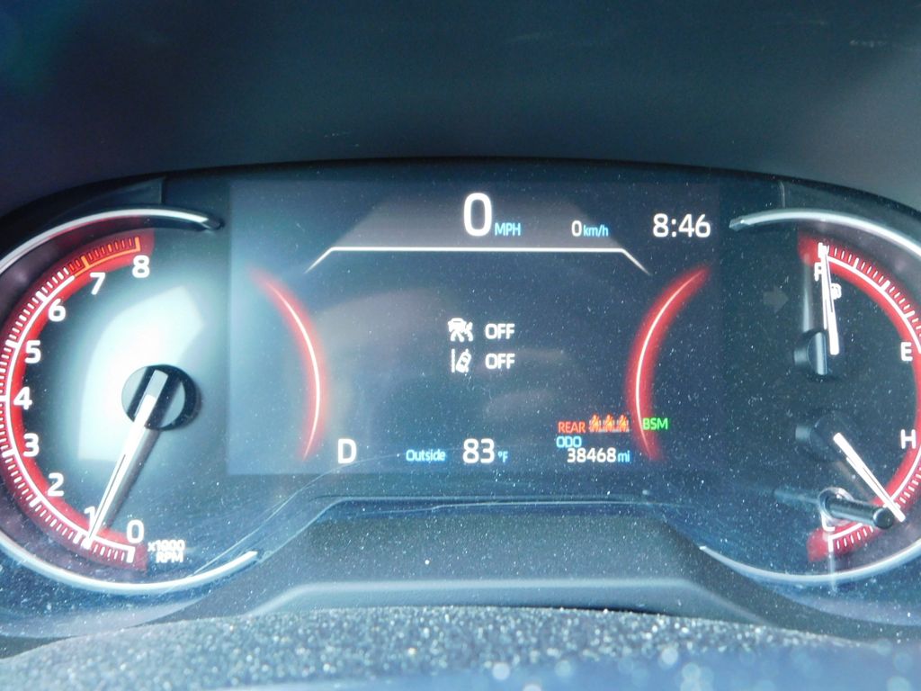 Thumbnail: 2025 Toyota RAV4 - 11