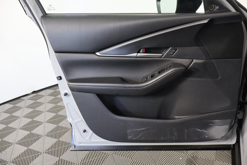 Thumbnail: 2026 Mazda CX-30 - 7