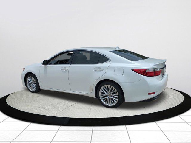 Used 2014 White Lexus 350 image 5
