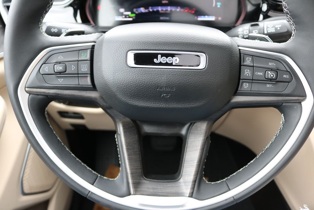 Used Car 2024 Jeep Grand Cherokee  4xe For Sale Under $35,000 In Austin, Texas