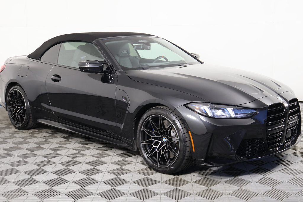 Thumbnail: 2025 BMW M4 - 3