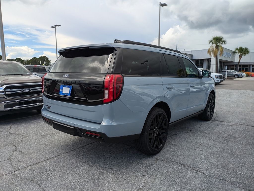 2027 Ford Expedition Platinum